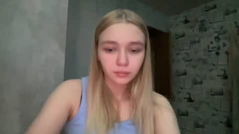Snapshot of cherryleija chatting on June 19, 2026, 4:00 pm Lei online show from June 19, 2026, 4:00 pm