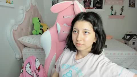 cherrycute666 online show from July 2, 2026, 3:23 am