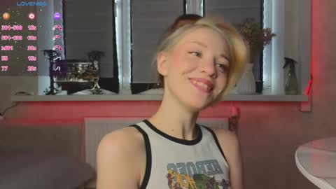 Snapshot of cherrypepperkiss chatting on April 8, 2026, 1:11 pm Lysia online show from April 8, 2026, 1:11 pm