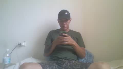 Snapshot of cherryvibes69 chatting on January 10, 2026, 6:20 pm --- online show from January 10, 2026, 6:20 pm