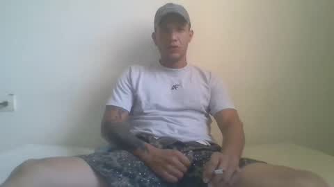 Snapshot of cherryvibes69 chatting on January 11, 2026, 5:29 pm --- online show from January 11, 2026, 5:29 pm