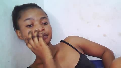 cherryxpussy online show from April 14, 2026, 9:37 am