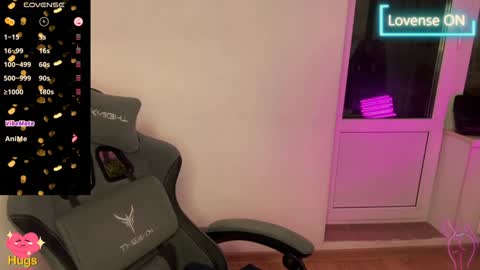 Snapshot of chery_dream chatting on February 5, 2025, 10:01 pm Brianna online show from February 5, 2025, 10:01 pm