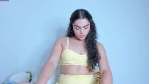 Snapshot of cheryl_blossom69 chatting on December 15, 2025, 1:32 am Mafe 3 online show from December 15, 2025, 1:32 am