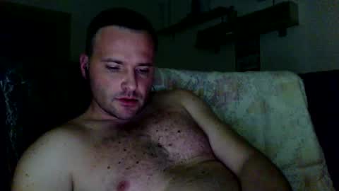 Snapshot of cheryloverboy chatting on December 26, 2024, 2:12 am cheryloverboy online show from December 26, 2024, 2:12 am