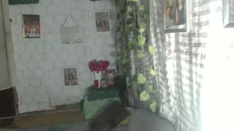 chescahotxxxl online show from January 18, 2026, 10:13 pm