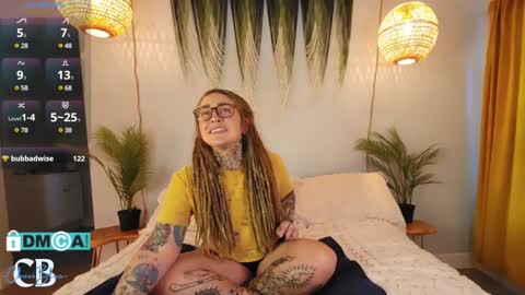 Chevi Blue online show from February 3, 2025, 3:17 pm