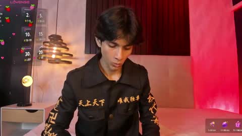 Cheys online show from April 19, 2026, 6:32 pm