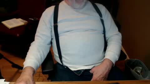 Snapshot of chgodad chatting on January 6, 2025, 9:54 pm chgodad online show from January 6, 2025, 9:54 pm