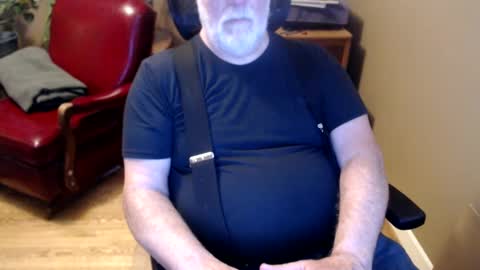 Snapshot of chgodad chatting on February 28, 2025, 12:52 pm chgodad online show from February 28, 2025, 12:52 pm