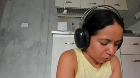 Snapshot of chiarafustox chatting on March 24, 2026, 10:15 pm Chiara fustox online show from March 24, 2026, 10:15 pm