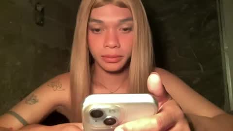 Snapshot of chichay_addams chatting on July 23, 2026, 7:28 am Addams online show from July 23, 2026, 7:28 am