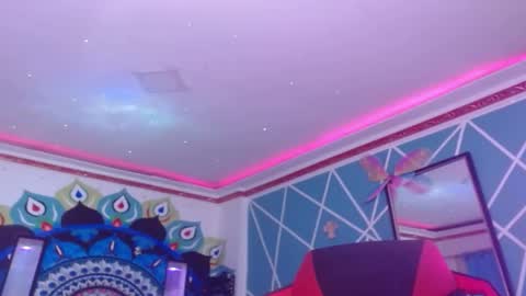 chico_explosivo online show from April 14, 2026, 1:44 am