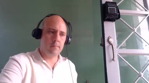 Snapshot of chicolatino42 chatting on July 15, 2026, 5:07 pm chicolatino42 online show from July 15, 2026, 5:07 pm