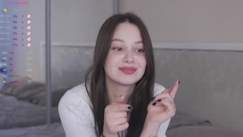 Snapshot of chillgirlll chatting on May 7, 2026, 5:46 am Nicole online show from May 7, 2026, 5:46 am