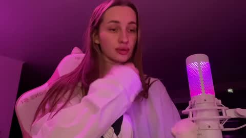 Goddess Vika - owner of all ur money online show from January 26, 2025, 7:09 pm