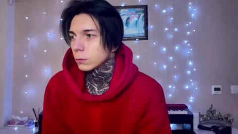 Snapshot of chillguy2k chatting on December 7, 2024, 7:32 pm Rick online show from December 7, 2024, 7:32 pm