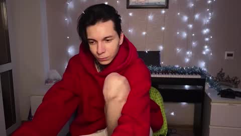 Snapshot of chillguy2k chatting on December 15, 2024, 5:20 pm Rick online show from December 15, 2024, 5:20 pm