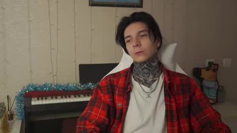 Snapshot of chillguy2k chatting on January 3, 2025, 4:11 am Rick online show from January 3, 2025, 4:11 am