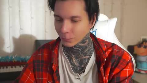 Snapshot of chillguy2k chatting on January 6, 2025, 5:30 am Rick online show from January 6, 2025, 5:30 am