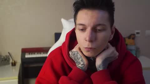 Snapshot of chillguy2k chatting on January 20, 2025, 11:43 pm Rick online show from January 20, 2025, 11:43 pm