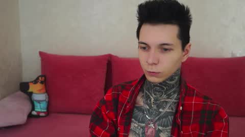 Snapshot of chillguy2k chatting on February 2, 2025, 4:59 am Rick online show from February 2, 2025, 4:59 am