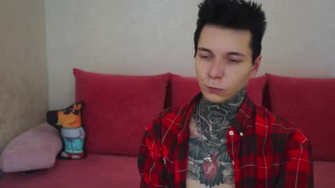 Snapshot of chillguy2k chatting on February 2, 2025, 8:02 am Rick online show from February 2, 2025, 8:02 am