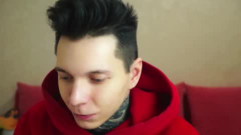 Snapshot of chillguy2k chatting on February 9, 2025, 9:39 pm Rick online show from February 9, 2025, 9:39 pm