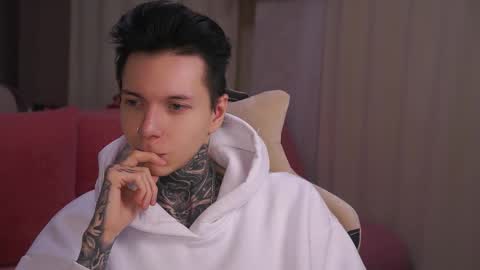 Snapshot of chillguy2k chatting on March 11, 2025, 12:54 am Rick online show from March 11, 2025, 12:54 am