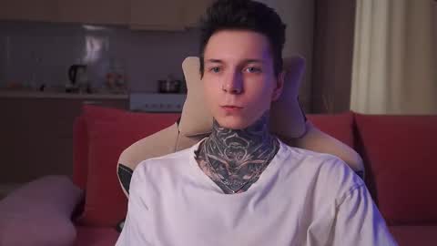 Snapshot of chillguy2k chatting on March 12, 2025, 1:36 am Rick online show from March 12, 2025, 1:36 am