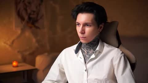 Snapshot of chillguy2k chatting on October 31, 2025, 6:53 pm Rick online show from October 31, 2025, 6:53 pm