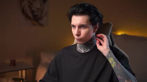 Snapshot of chillguy2k chatting on November 2, 2025, 9:28 pm Rick online show from November 2, 2025, 9:28 pm