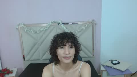 chipi_tay online show from November 17, 2025, 7:19 pm