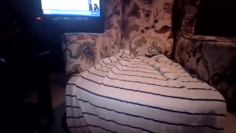 chippy70 online show from November 15, 2025, 8:55 am