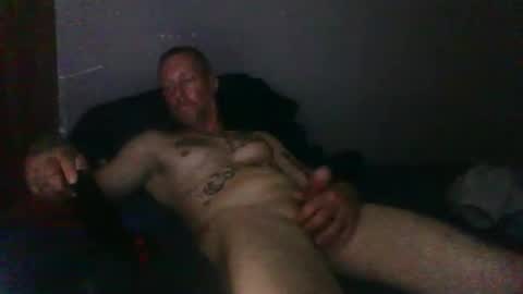 chiraq3232 online show from April 14, 2026, 9:26 am