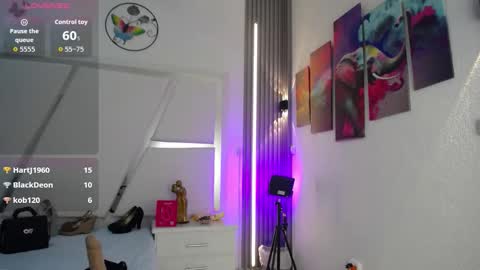 Chloe  online show from March 12, 2026, 1:17 pm