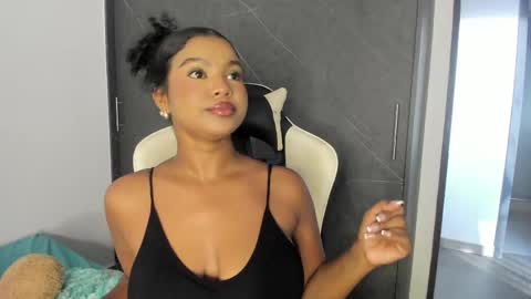 Snapshot of chloe_evans21 chatting on May 28, 2026, 10:40 pm chloe online show from May 28, 2026, 10:40 pm