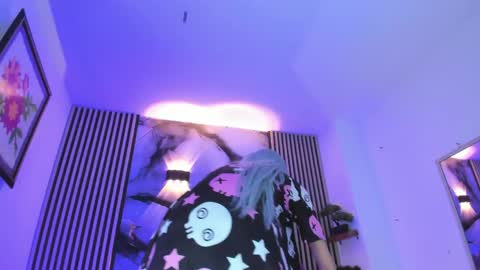 Snapshot of chloe_jacksonn chatting on June 3, 2026, 8:03 pm chloe_jacksonn online show from June 3, 2026, 8:03 pm