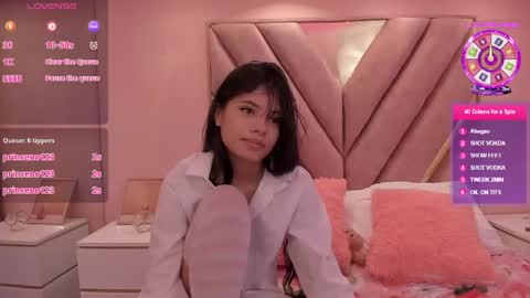 Snapshot of chloe_larson chatting on May 16, 2026, 12:29 am Chloe online show from May 16, 2026, 12:29 am