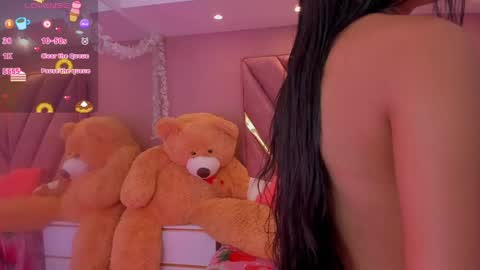 Snapshot of chloe_larson chatting on May 31, 2026, 10:55 am Chloe online show from May 31, 2026, 10:55 am