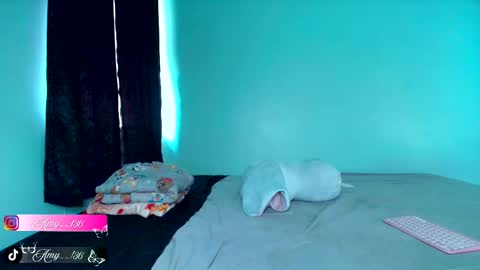 AMY online show from September 18, 2025, 1:35 pm