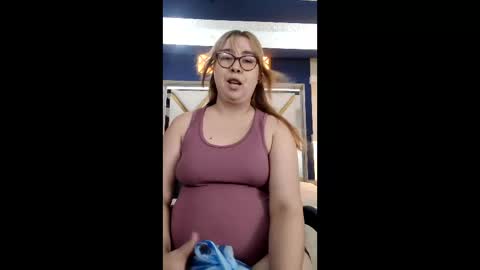 Snapshot of chloe_prg chatting on May 20, 2026, 3:56 am chloe_prg online show from May 20, 2026, 3:56 am