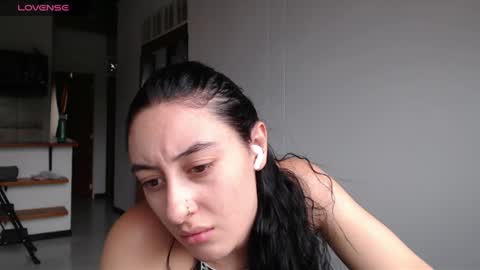 Snapshot of chloe_vahos chatting on July 22, 2026, 8:11 pm Chloe online show from July 22, 2026, 8:11 pm