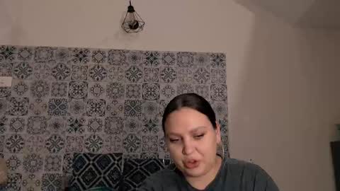 Eva and Sandra online show from February 9, 2025, 7:09 pm