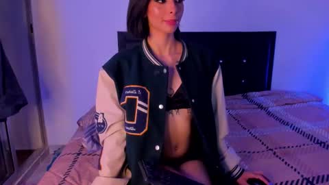  3 online show from November 29, 2025, 4:37 am