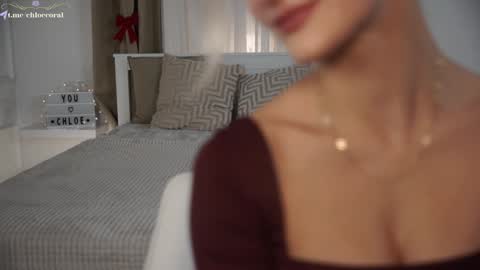 Snapshot of chloecoral chatting on December 5, 2024, 8:00 pm ChloeCoral online show from December 5, 2024, 8:00 pm