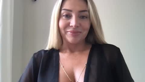 Snapshot of chloefree chatting on July 1, 2026, 1:45 pm Chloe online show from July 1, 2026, 1:45 pm