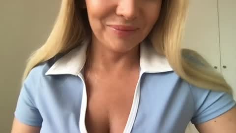 Snapshot of chloefree chatting on July 15, 2026, 1:49 pm Chloe online show from July 15, 2026, 1:49 pm