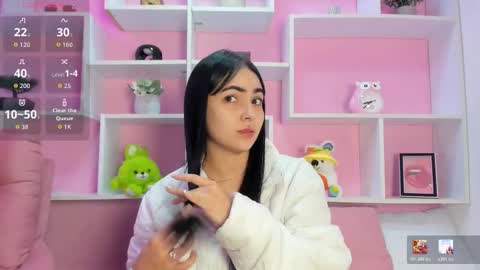 Chloe online show from February 8, 2026, 3:15 pm