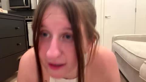 Snapshot of chloejaxxx chatting on October 22, 2025, 11:48 pm chloejaxxx online show from October 22, 2025, 11:48 pm